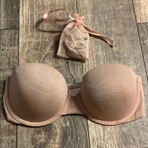 32d Victoria’s Secret multi-way bra